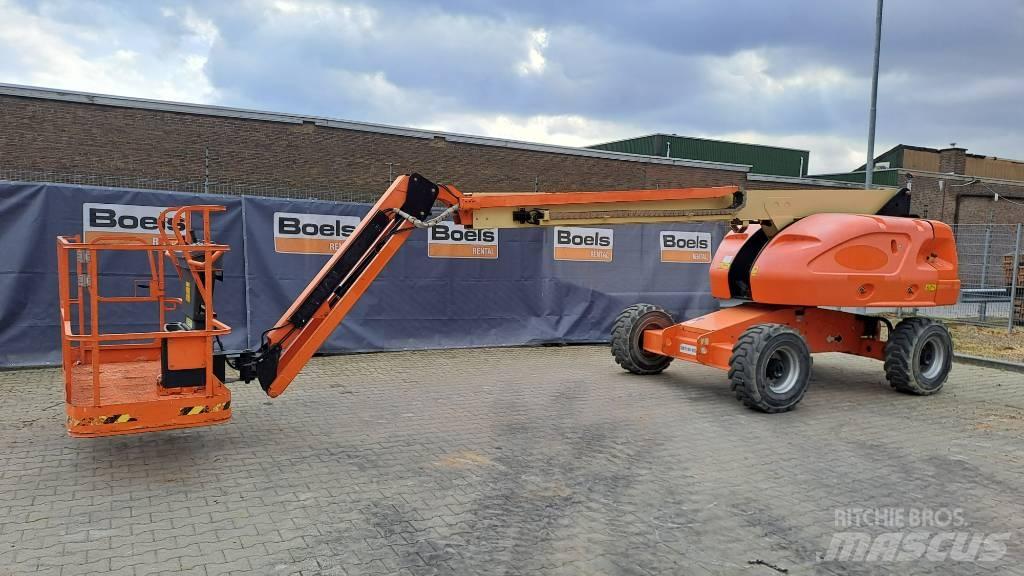JLG 460 SJ Teleskopické plošiny