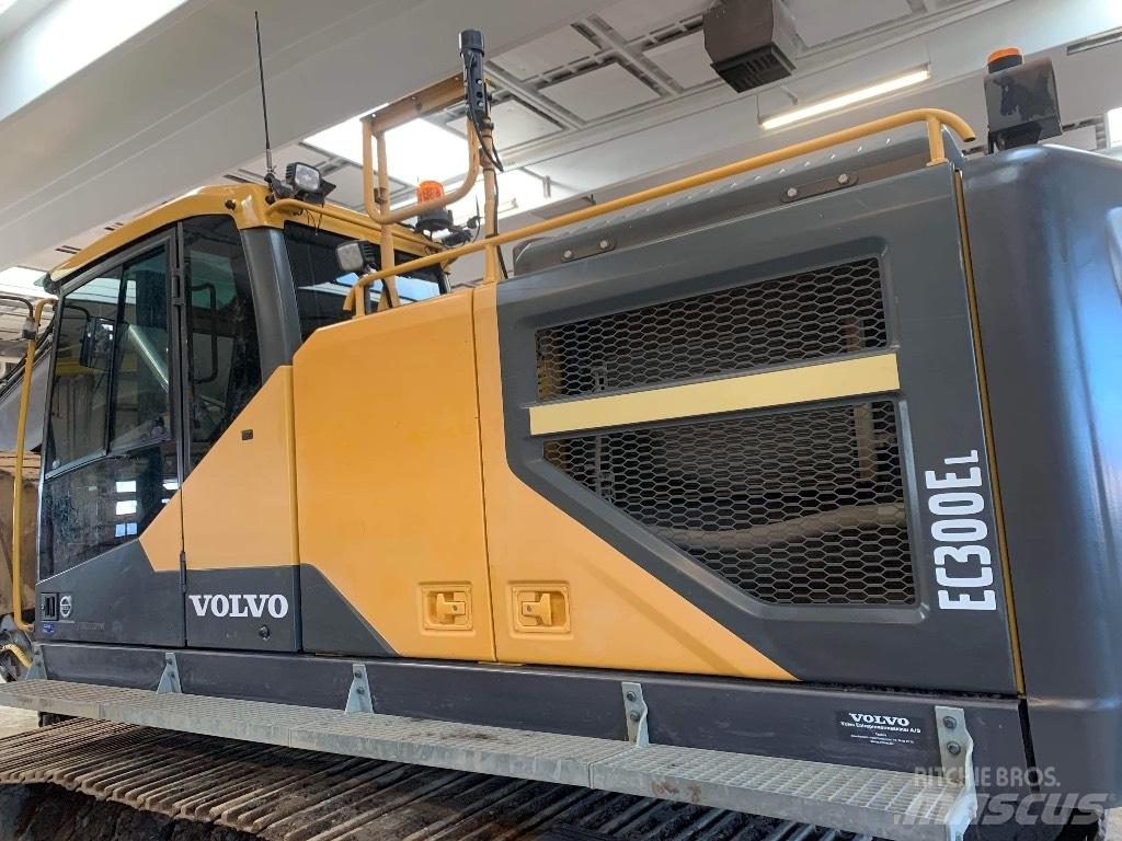 Volvo EC 300 E Pásové rýpadlá