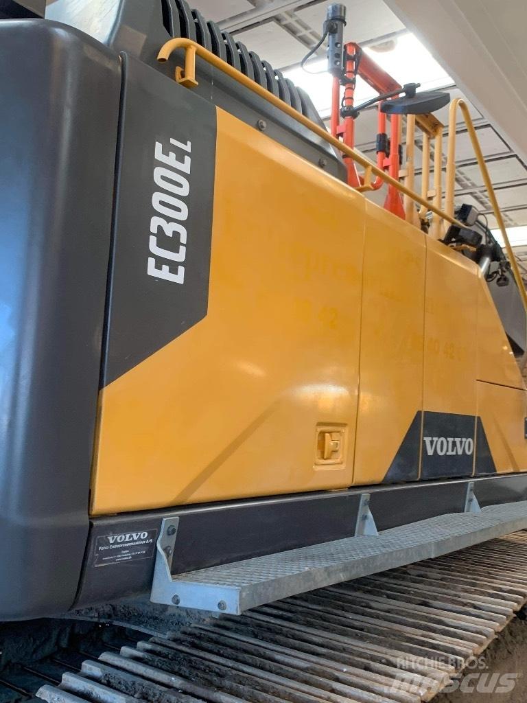 Volvo EC 300 E Pásové rýpadlá