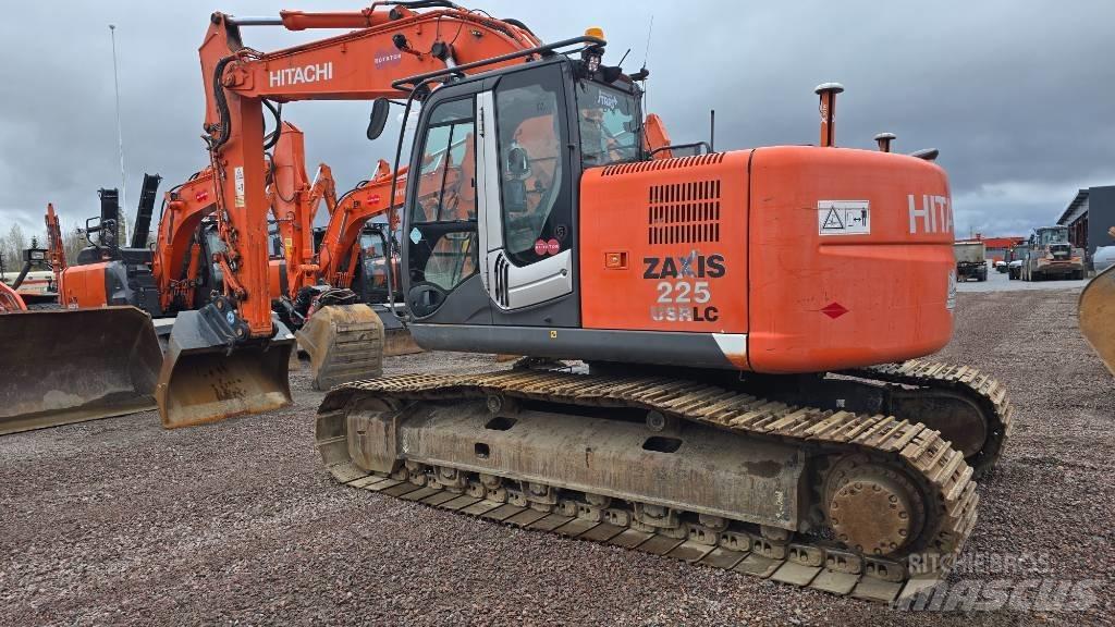 Hitachi ZX225USRLC-3 Pásové rýpadlá