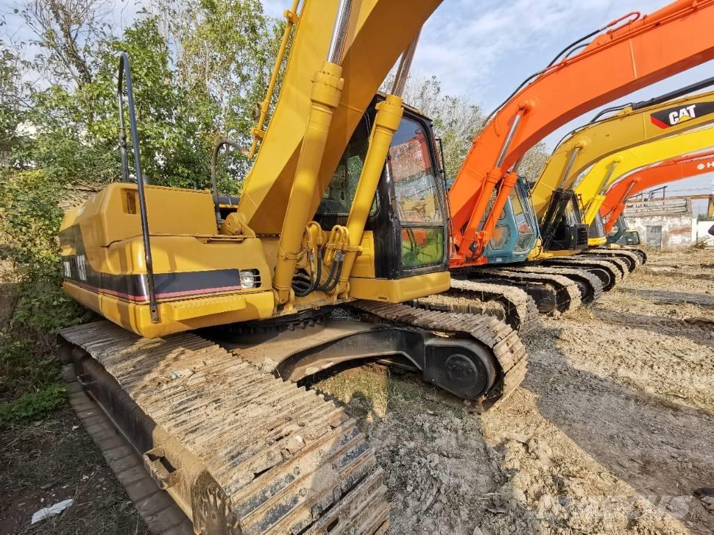 CAT 320 B L Pásové rýpadlá