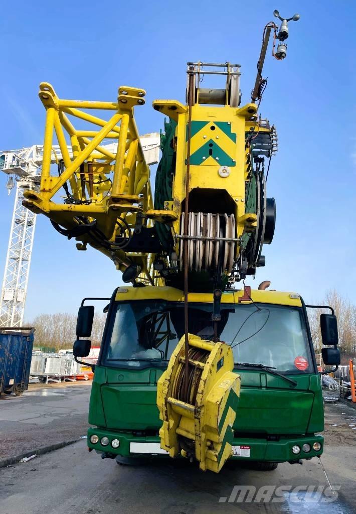 Grove GMK 4100L-2 Univerzálne terénne žeriavy