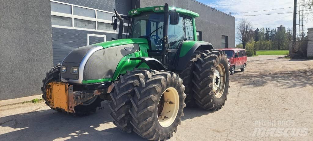 Valtra T180-4 Traktory