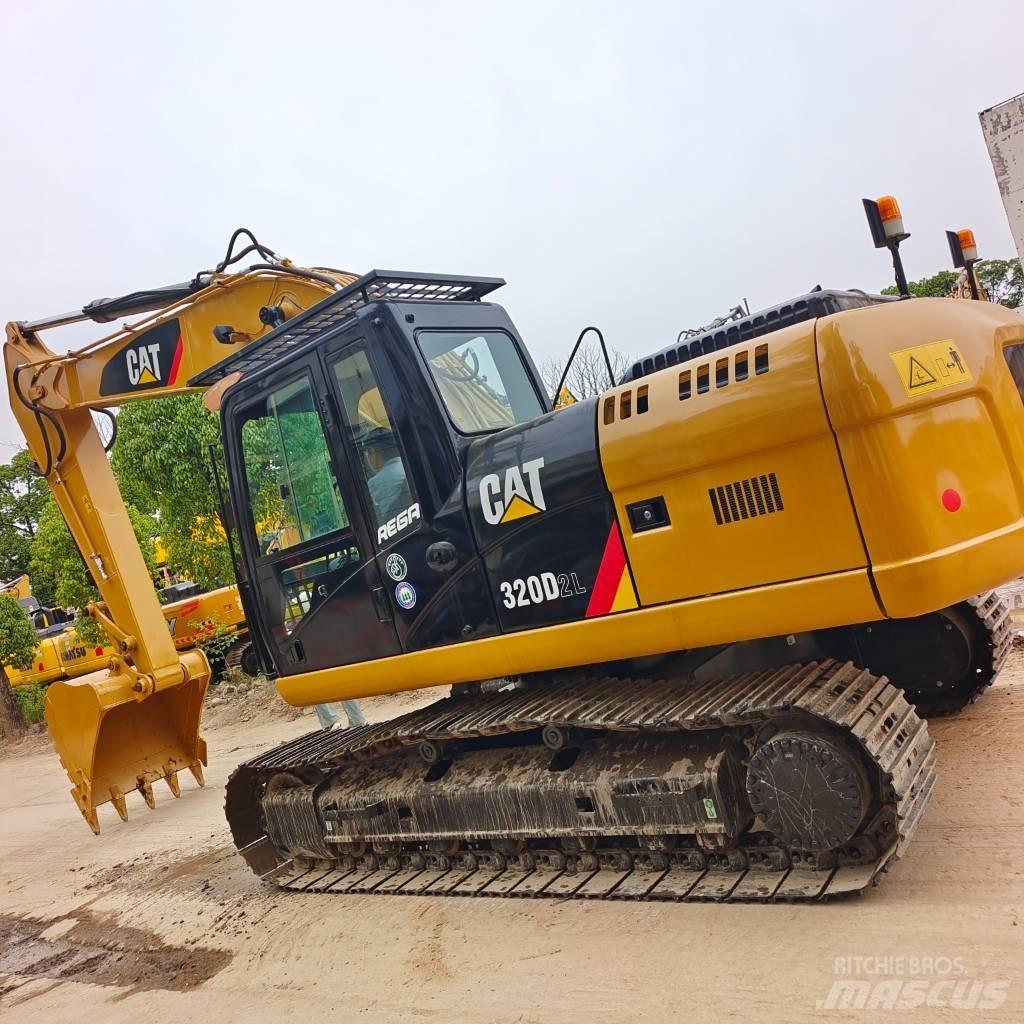 CAT 320D Pásové rýpadlá