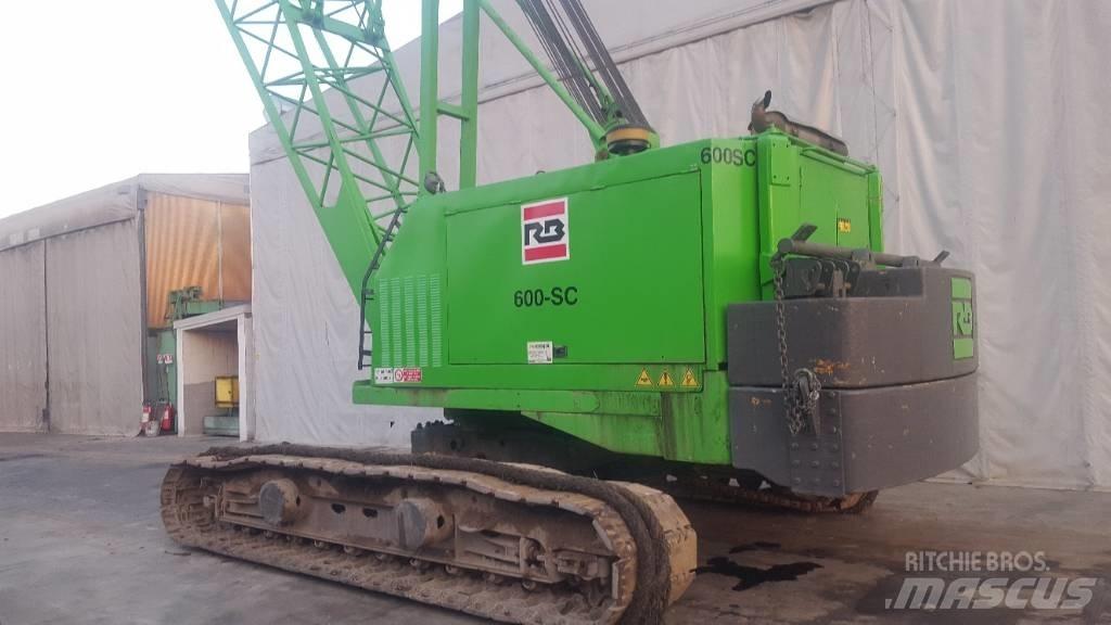 Ruston Bucyrus 600SC Pásové žeriavy