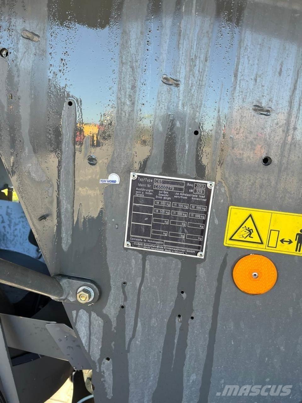 CLAAS Lexion 750 Kombinované zberacie stroje