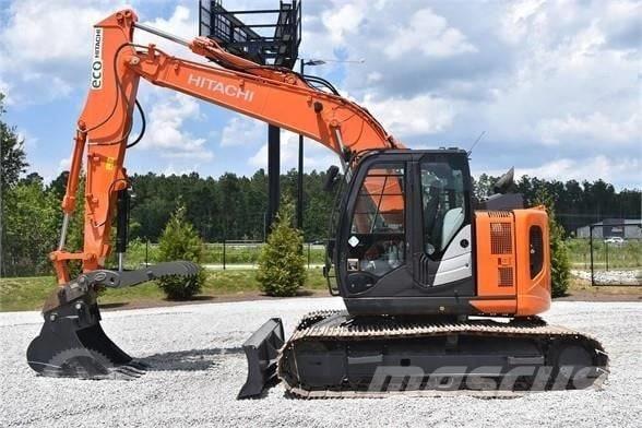 Hitachi ZX 135 Pásové rýpadlá