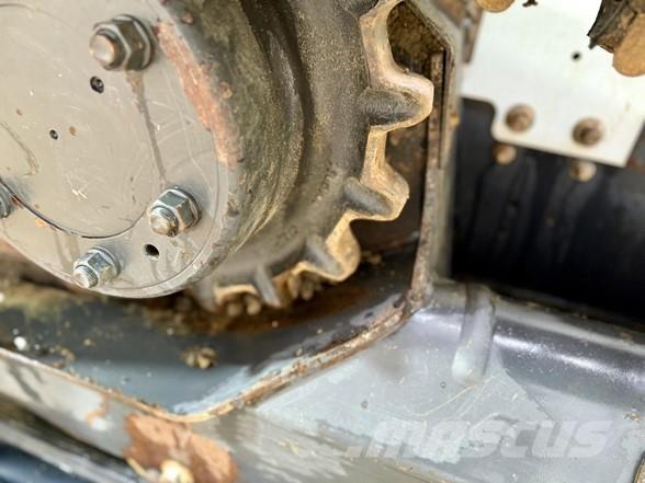 Bobcat T740 Šmykom riadené nakladače