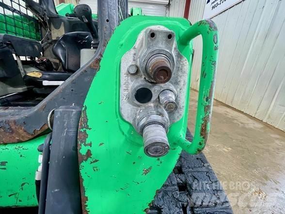 Bobcat T750 Šmykom riadené nakladače