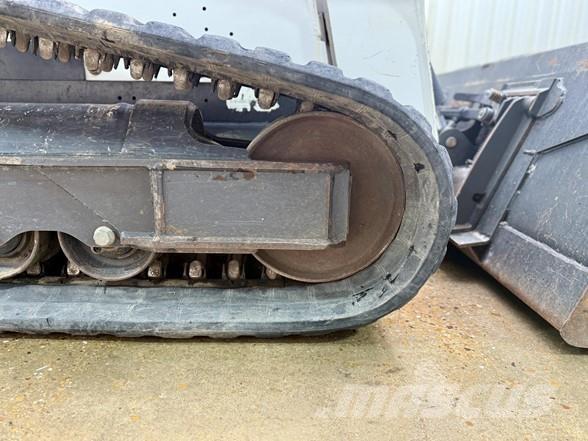 Bobcat T770 Šmykom riadené nakladače