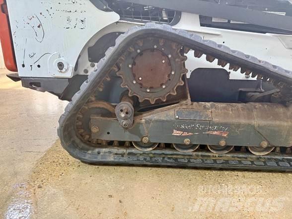 Bobcat T870 Šmykom riadené nakladače