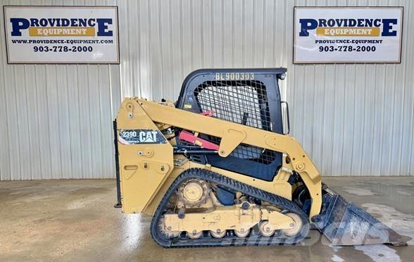 CAT 239D Šmykom riadené nakladače