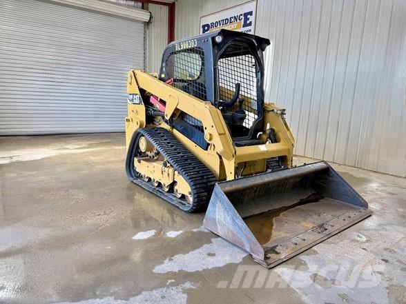 CAT 239D Šmykom riadené nakladače