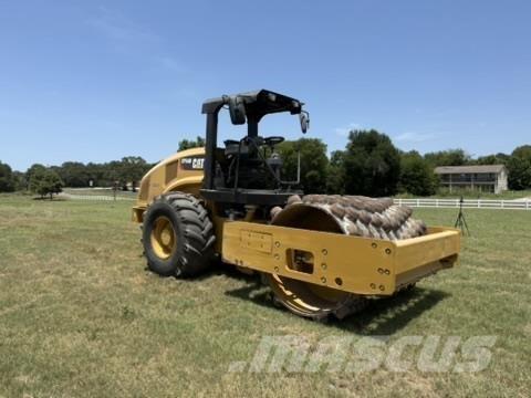 CAT CP54B Ťahačové valce