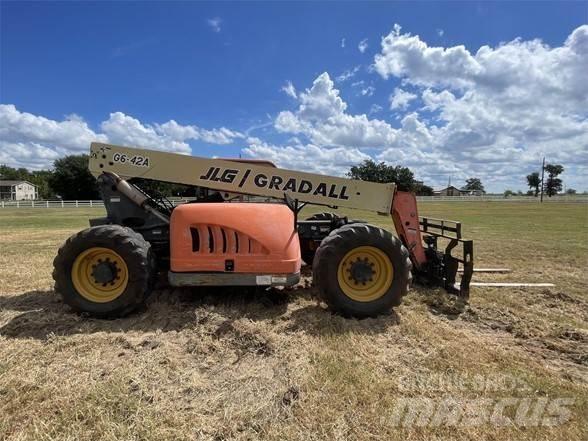 JLG G6-42A Teleskopické manipulátory