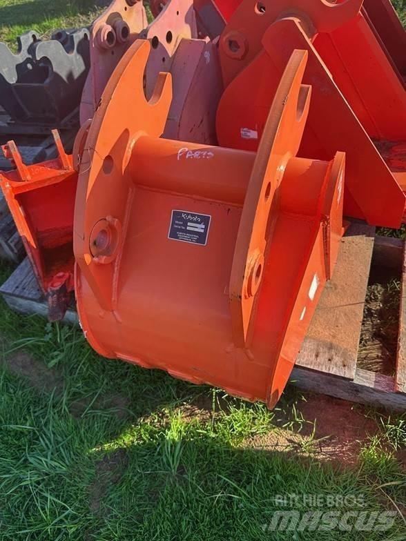 Kubota BT4584 Šmykom riadené nakladače