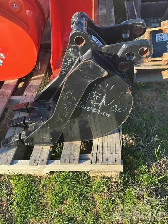 Kubota L5415A Lopaty