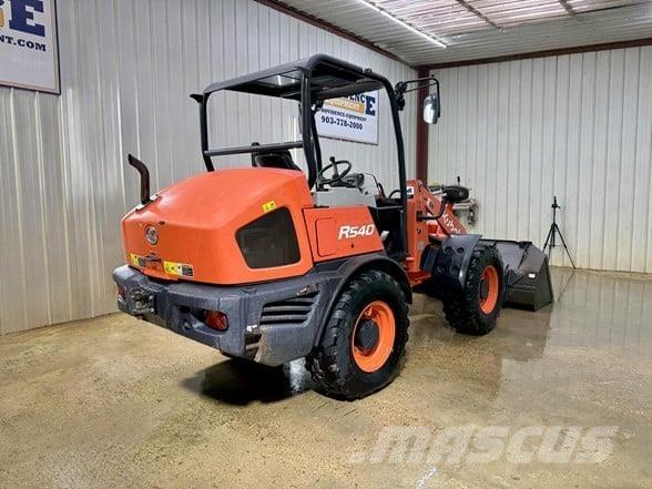 Kubota R540 Kolesové nakladače