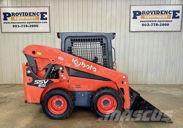 Kubota SSV65 Šmykom riadené nakladače