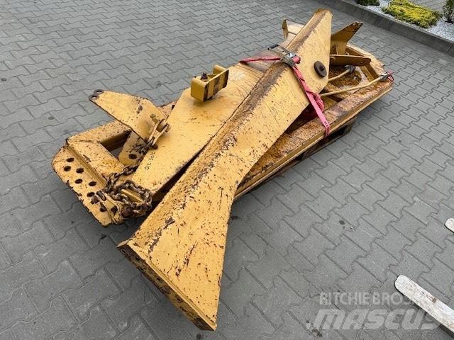CAT 730 KLAPA KIPRA Podvozky a zavesenie kolies