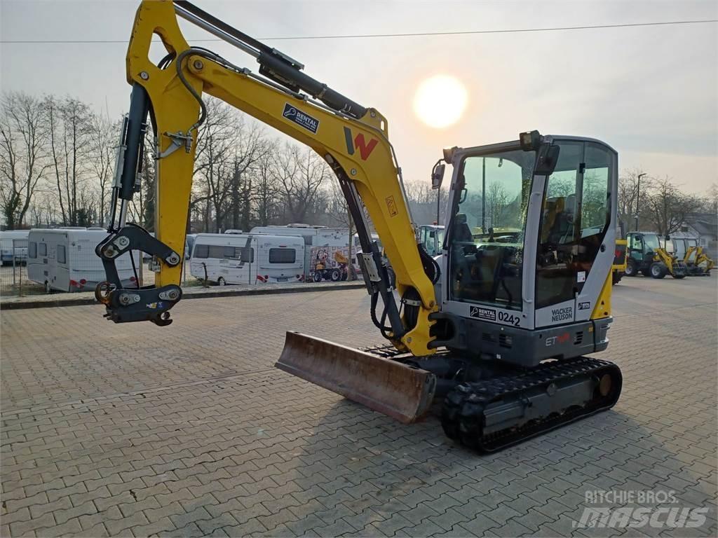 Wacker Neuson ET42 Pásové rýpadlá