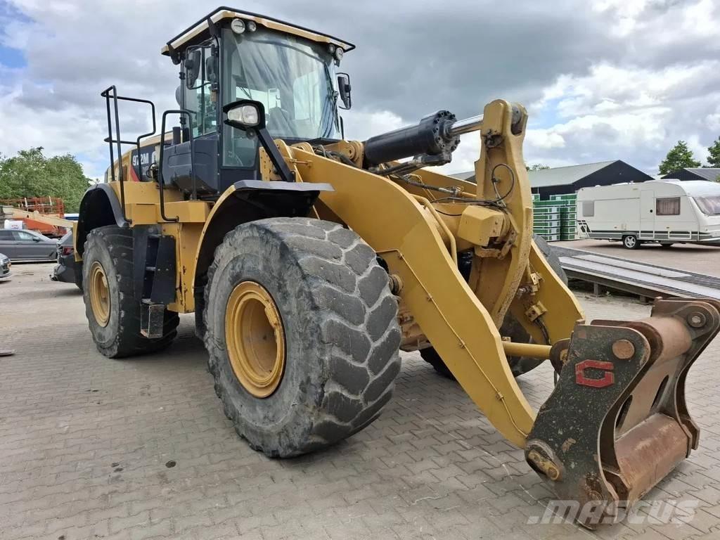CAT 972 MXE Kolesové nakladače