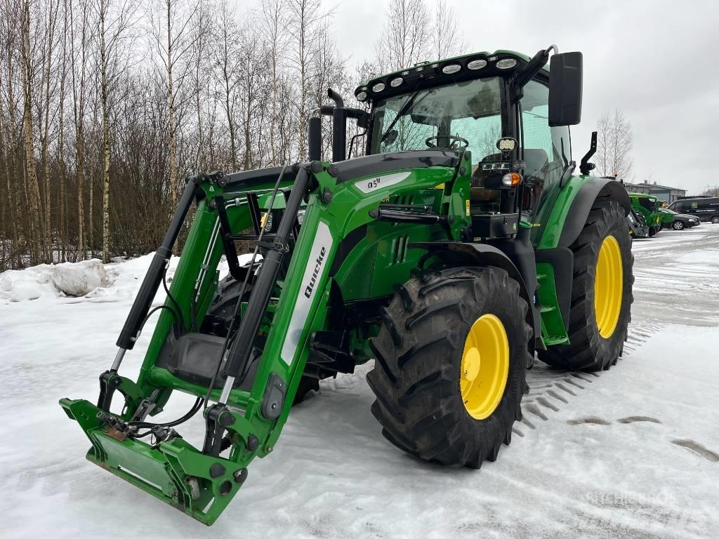 John Deere 6130R Traktory