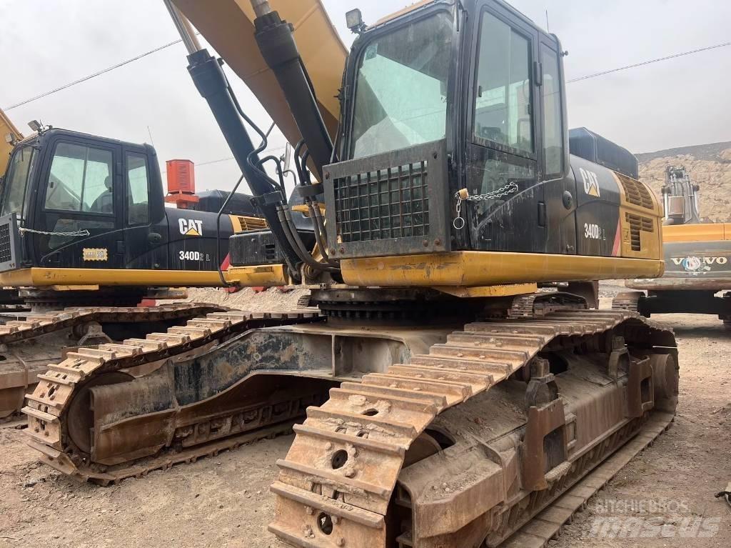 CAT 340D2L Pásové rýpadlá