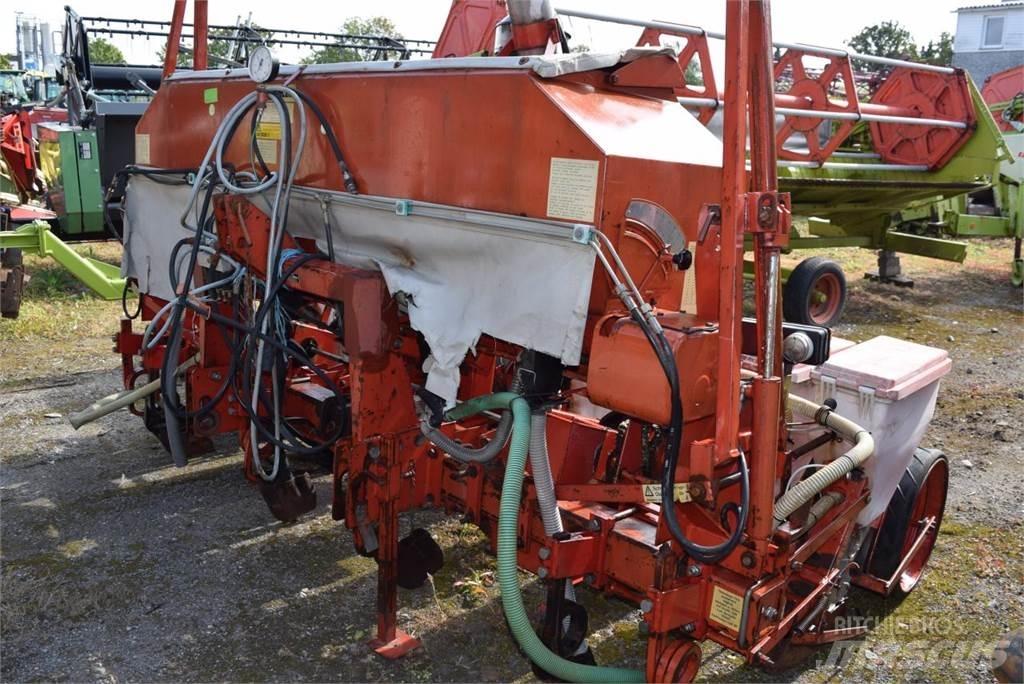 Becker Aeromat T6Z Presné sejačky