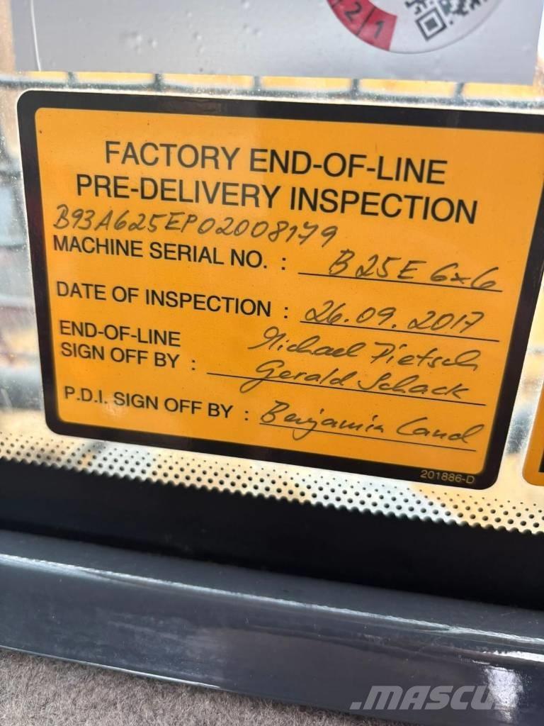 Bell B 25 E Kĺbové nákladné autá