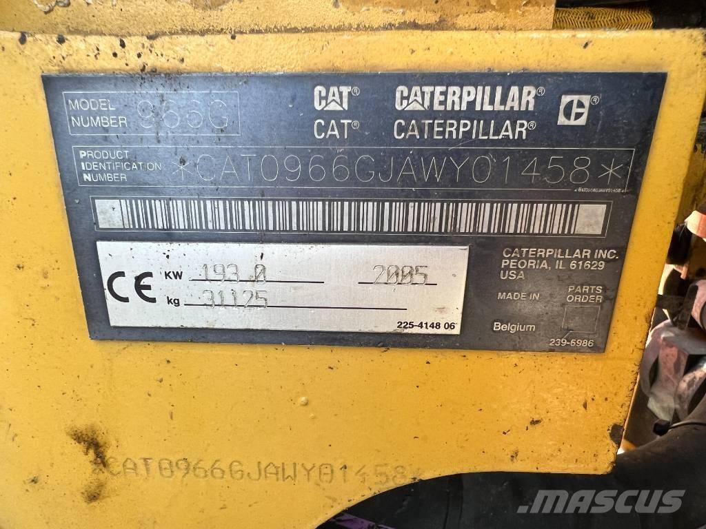 CAT 966 G II Kolesové nakladače