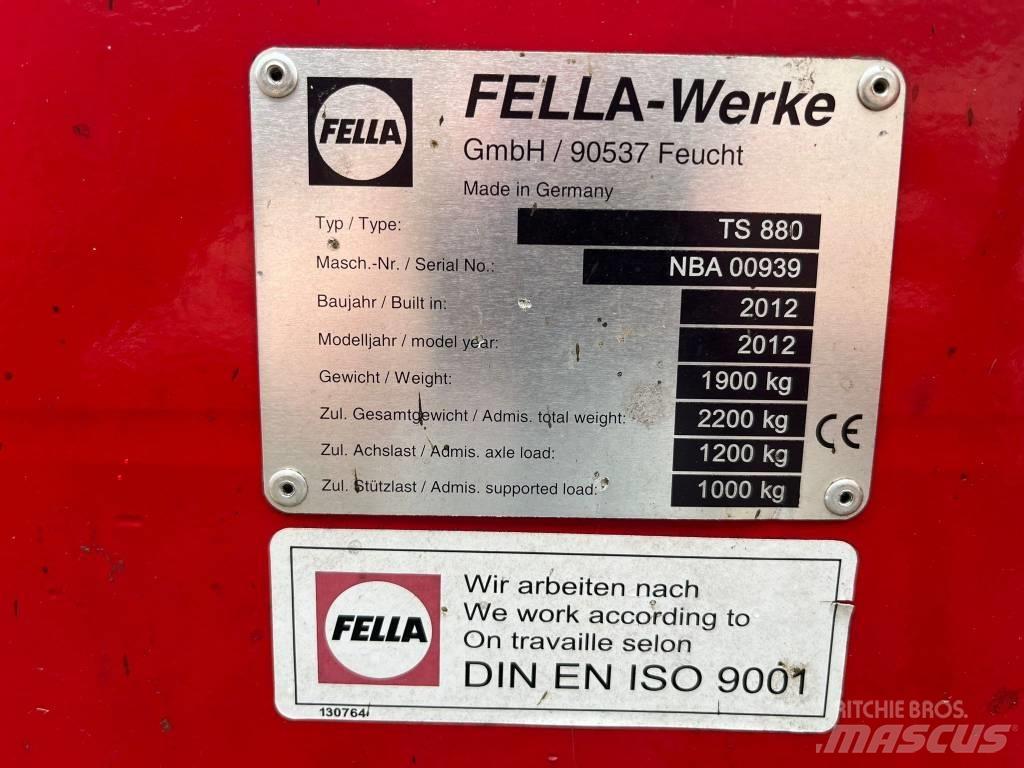 Fella TS 880 Riadkovače