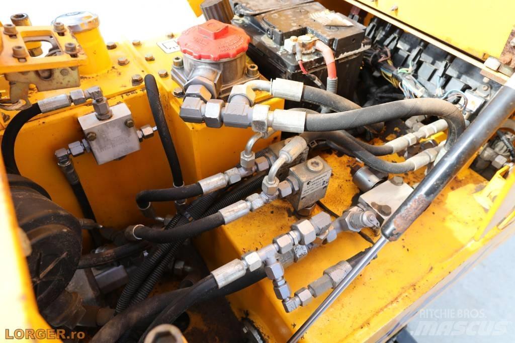 JCB VM 1500 Tandemové valce