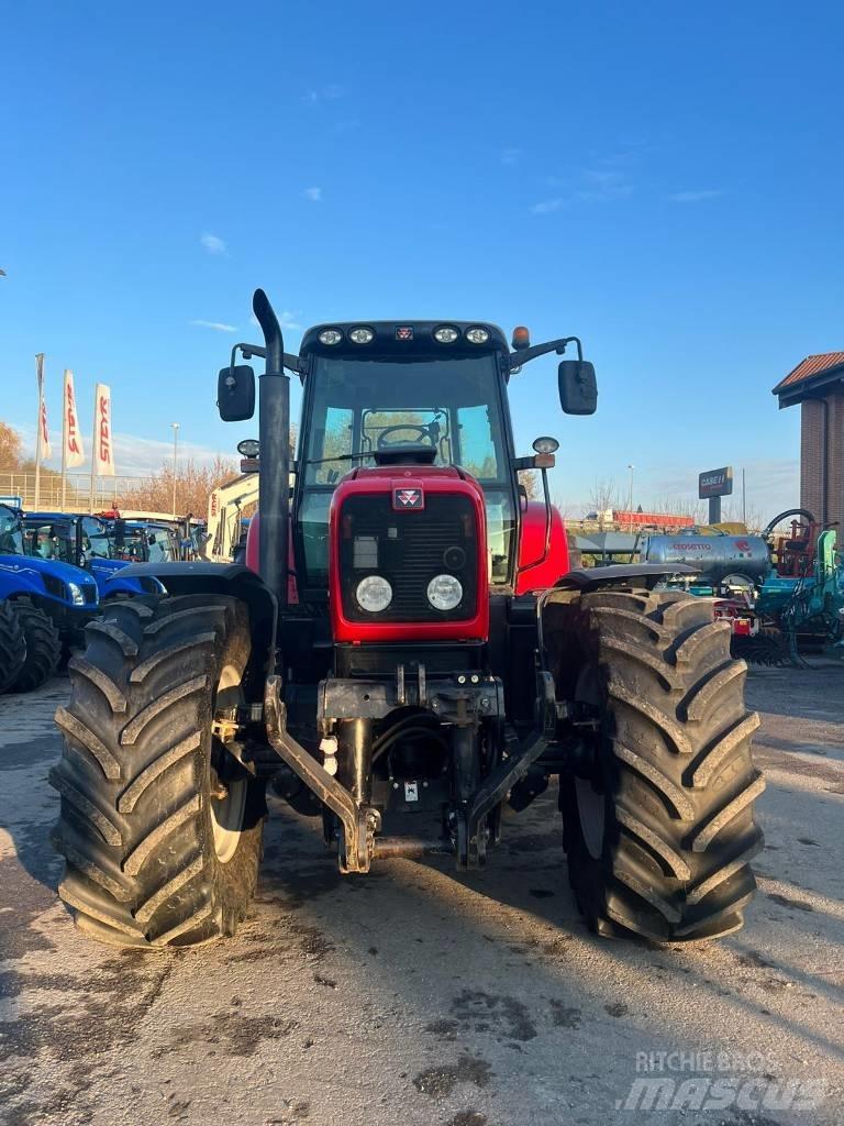 Massey Ferguson 7495 Traktory