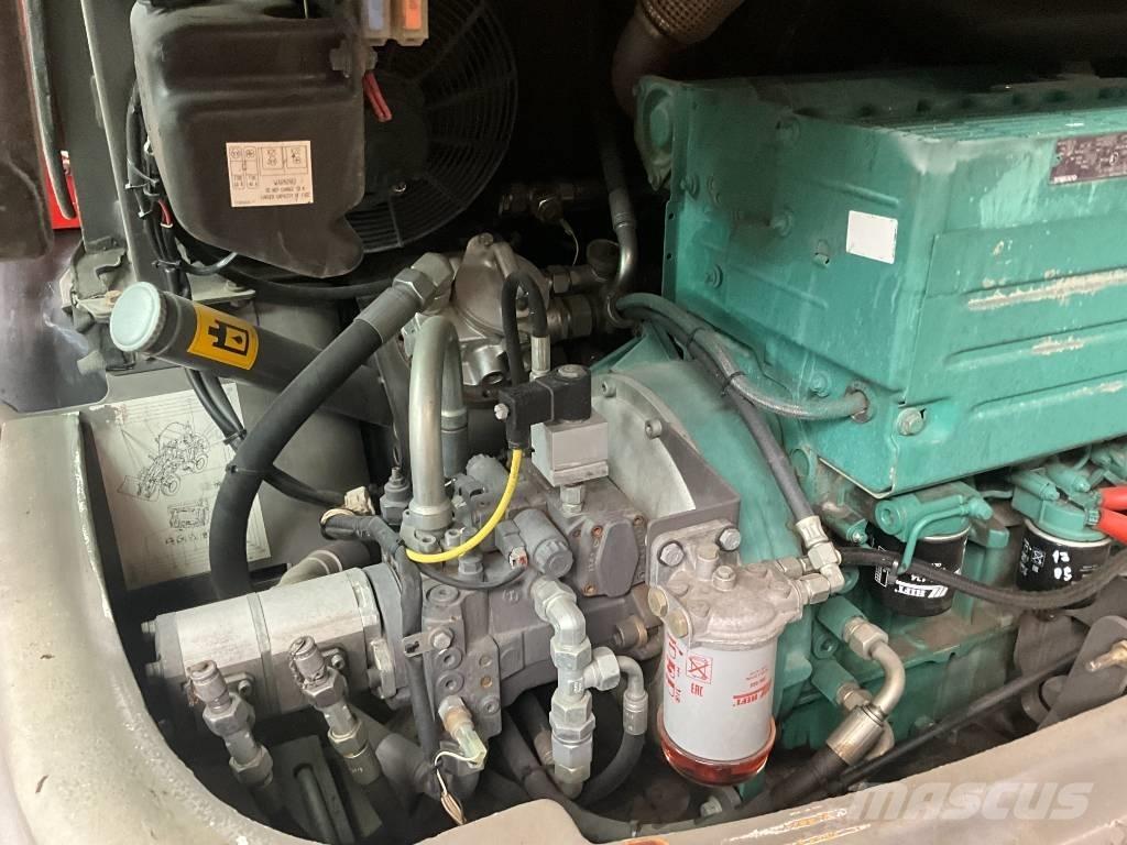 Volvo L 25 F Kolesové nakladače