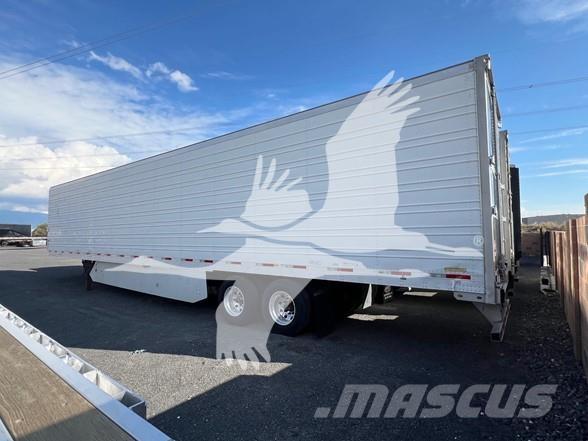 Utility 3000R Chladiarenské návesy