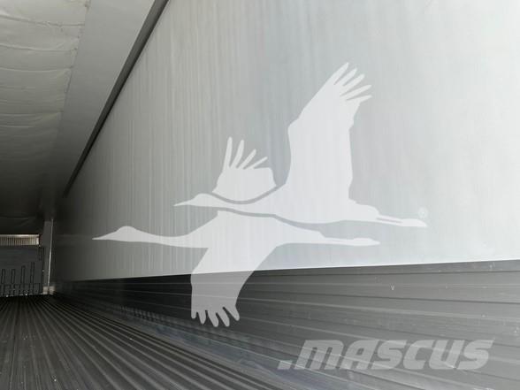 Utility 3000R Chladiarenské návesy