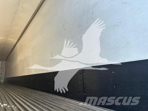 Utility 3000R Chladiarenské návesy