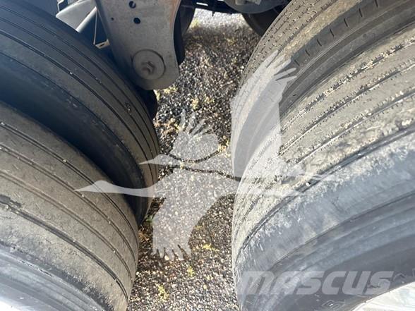 Utility 3000R Chladiarenské návesy