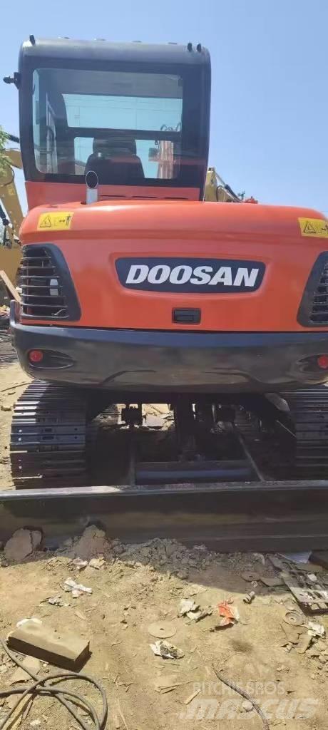 Doosan DX60 Mini rýpadlá < 7t