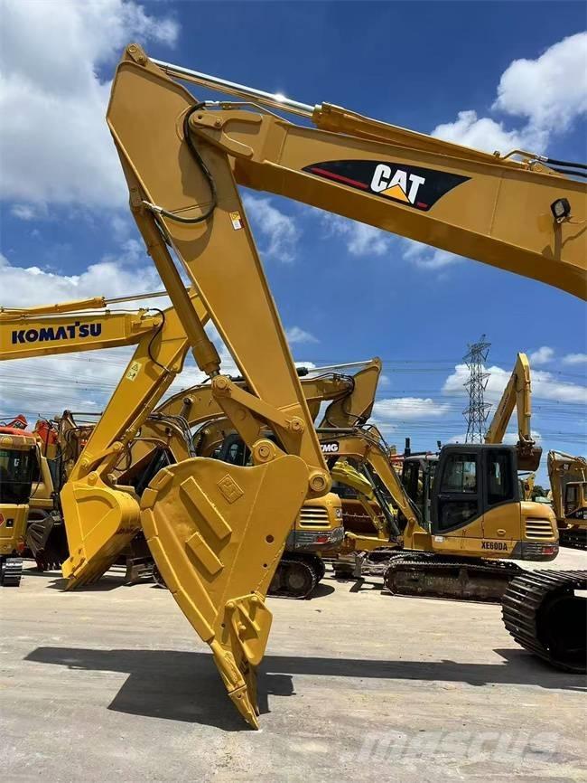 CAT 325 CL Pásové rýpadlá