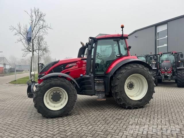 Valtra T144 Hitech Traktory