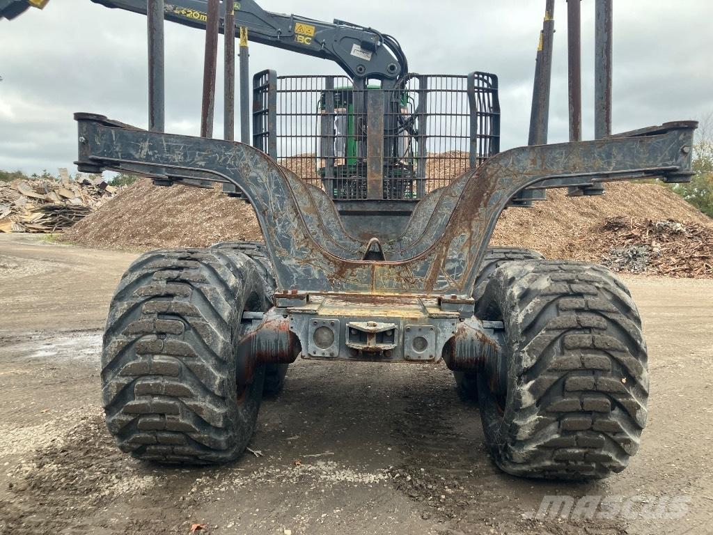 John Deere 1910G Lesné traktory