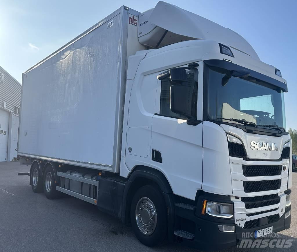 Scania R520B6X2NB Skriňová nadstavba