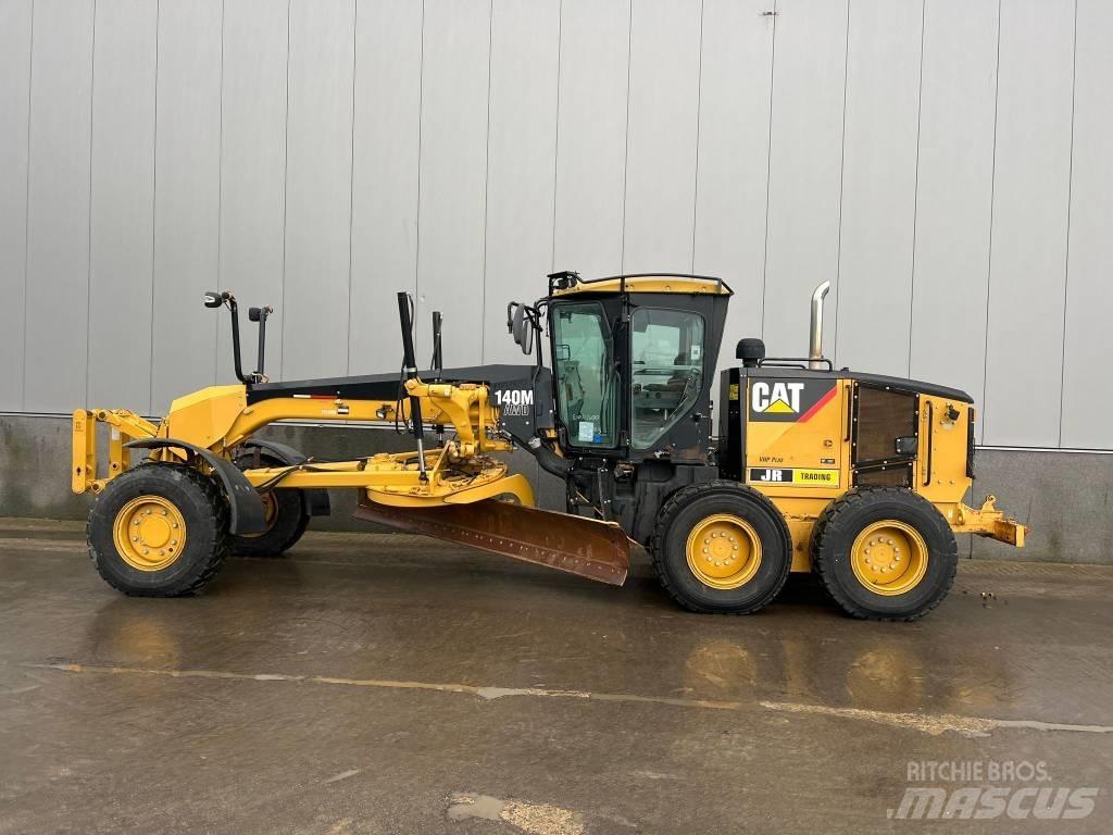 CAT 140 M AWD Grejdery