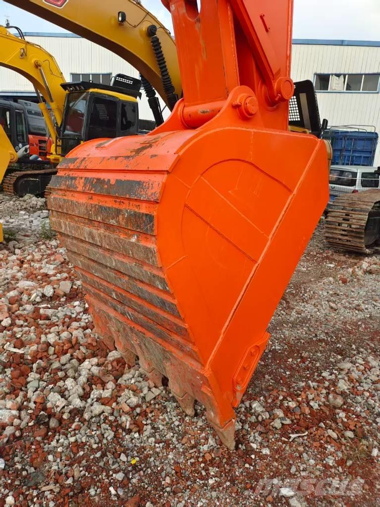 Hitachi ZX 350 H Pásové rýpadlá