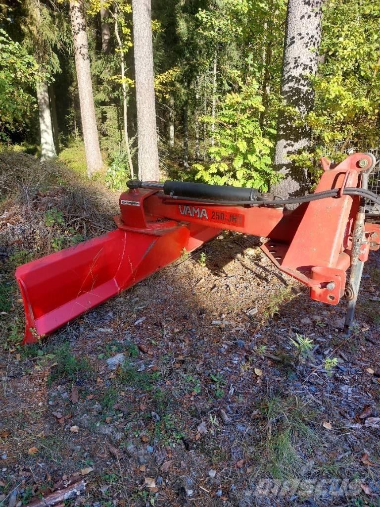 Vama 250 JH 1 Ťahané radlice