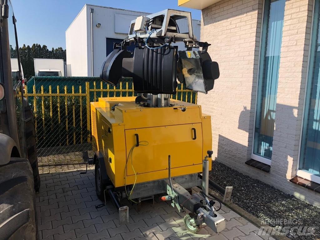 Atlas Copco QLTH40 Osvetľovacie stožiare