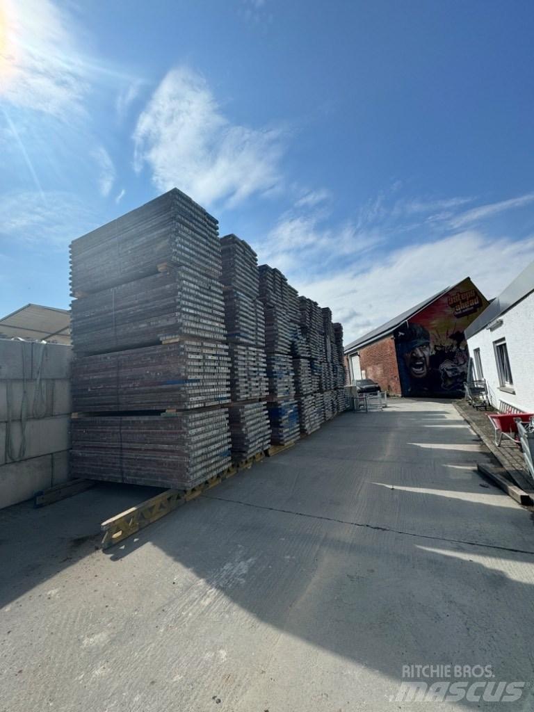 Altrad SL 70 Lešenárske zariadenie