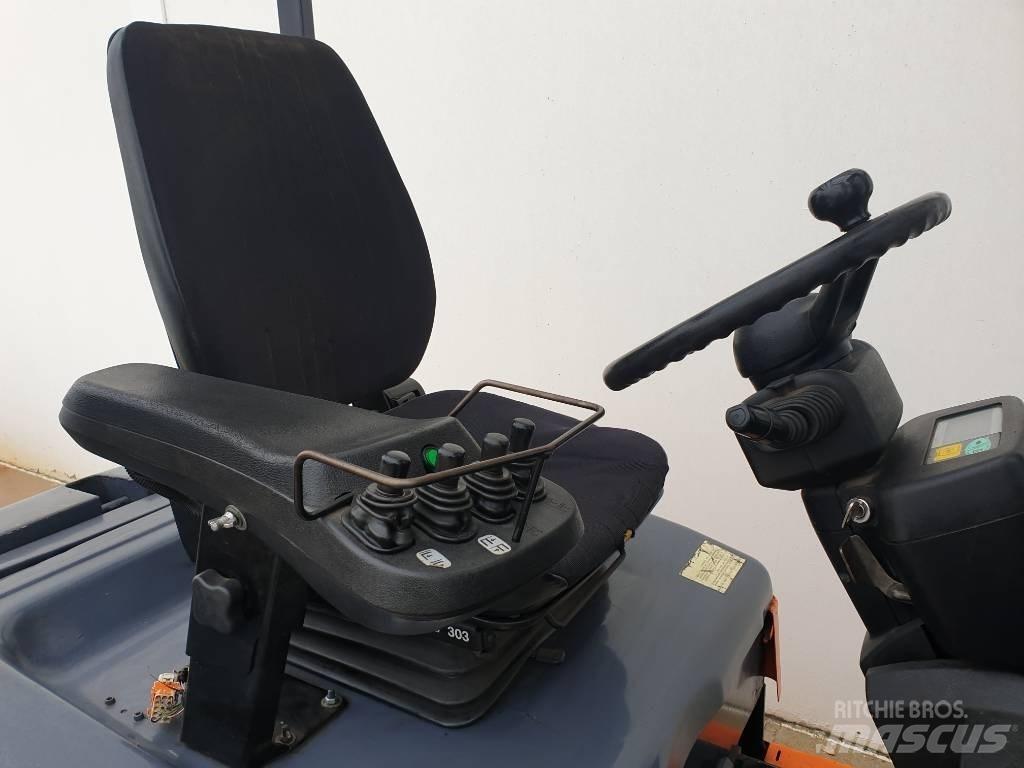 Toyota 7FBEF15 Akumulátorové vozíky